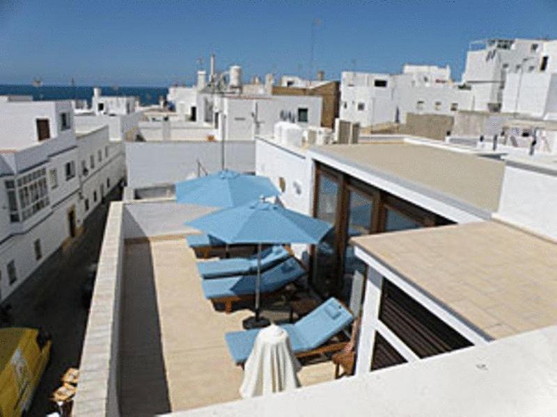 Hostal Extramuros Conil De La Frontera Exterior foto