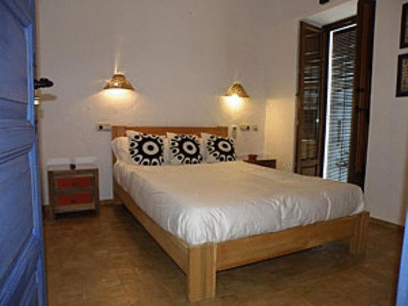 Hostal Extramuros Conil De La Frontera Exterior foto