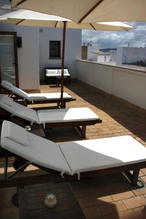 Hostal Extramuros Conil De La Frontera Exterior foto