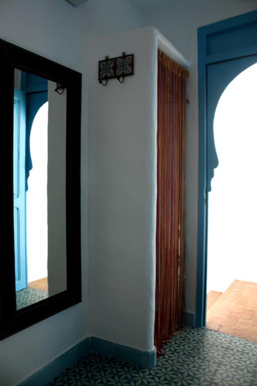 Hostal Extramuros Conil De La Frontera Exterior foto