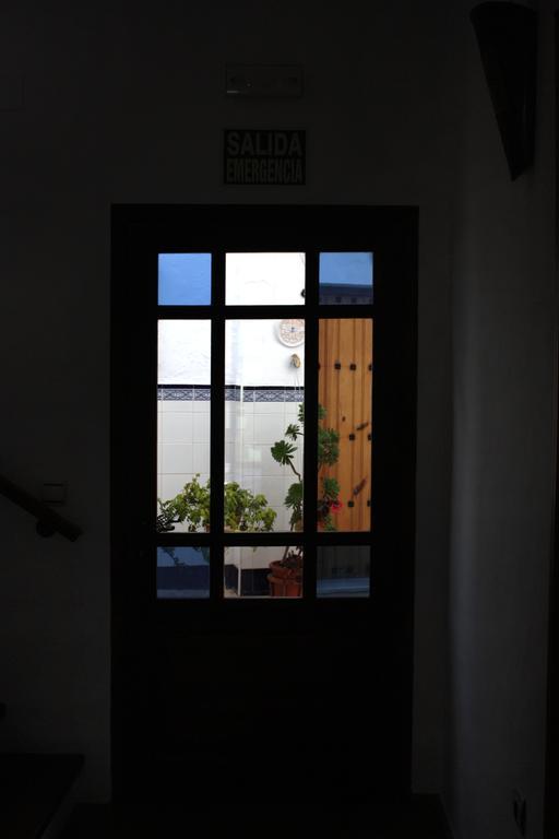 Hostal Extramuros Conil De La Frontera Exterior foto